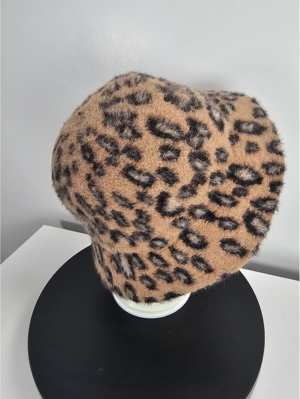 Vince Camuto Leopard Print Bucket Hat - Cozy and Stylish
